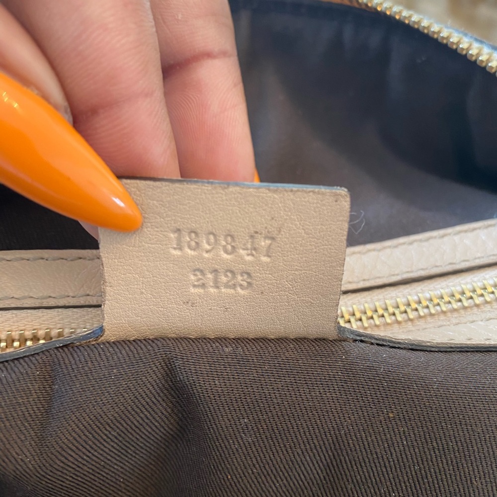 Gucci Ruffle Handbag - Picture 8 of 8
